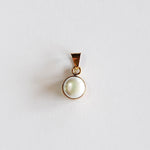 Load image into Gallery viewer, Brass Freshwater Pearl Pendant-Jenstones Jewelry
