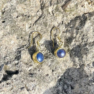 Bronze Pearl Dangle Earrings blue/ gray-Jenstones Jewelry