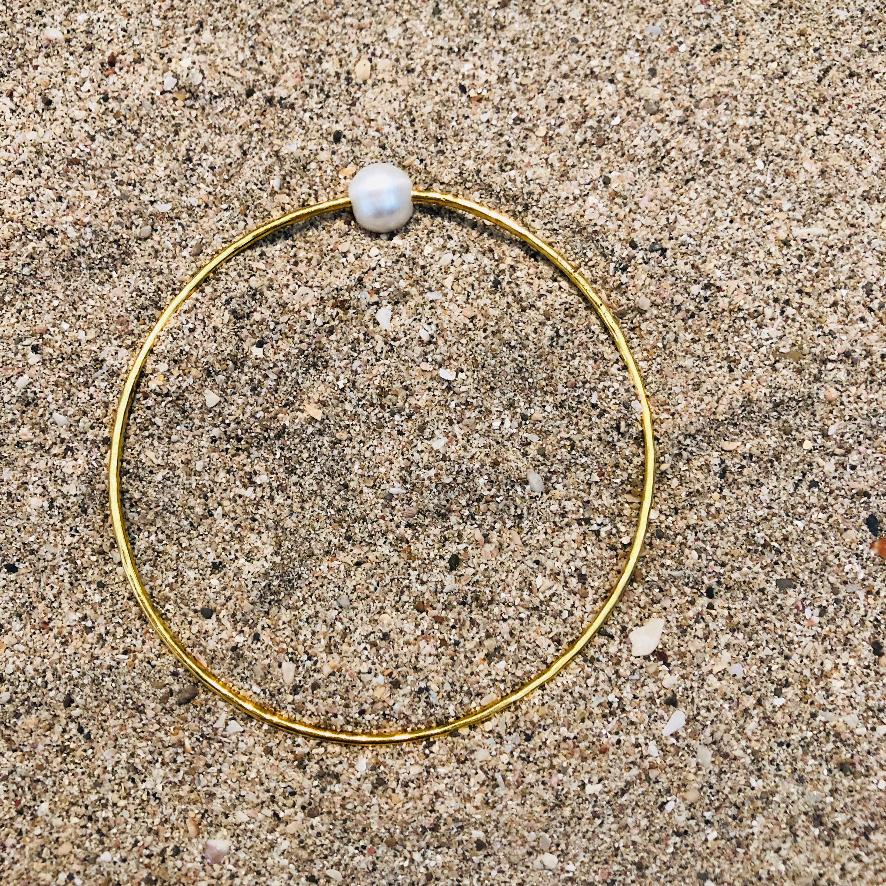 Hammered Bronze Bangle with Pearl-Jenstones Jewelry