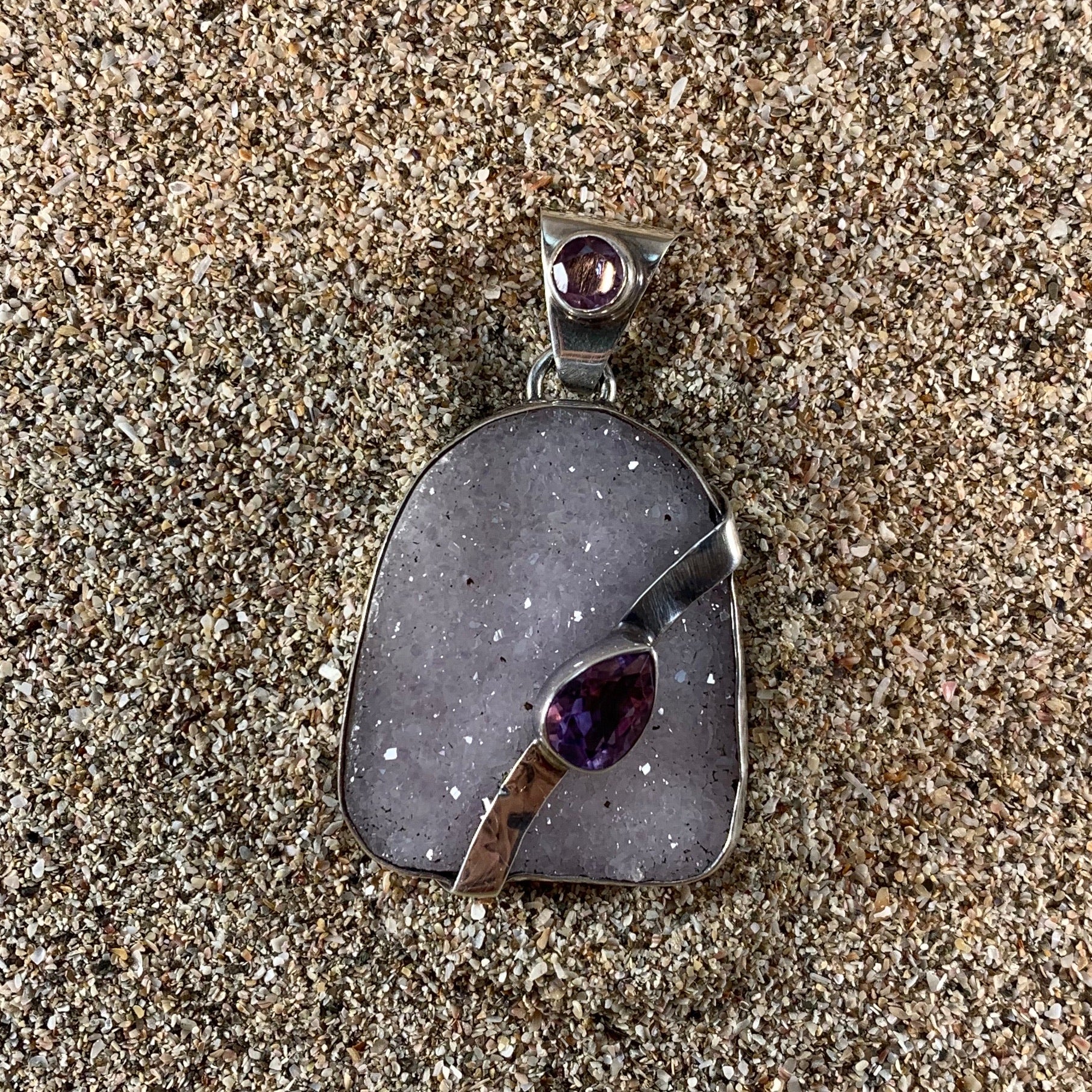 Pendant White Agate Druse with Amethyst-Jenstones Jewelry